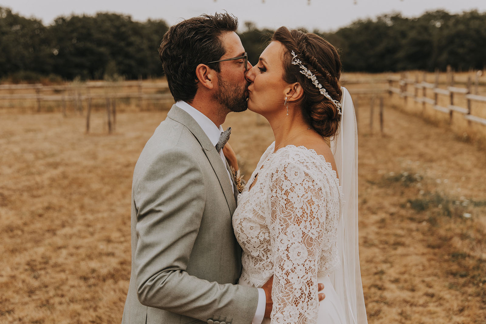 Mariage cool et champêtre au domaine de la ruade