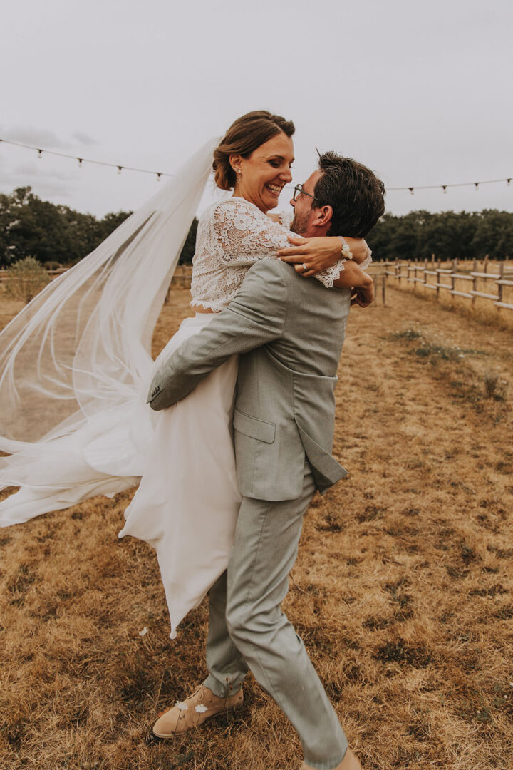 Mariage cool et champêtre au domaine de la ruade